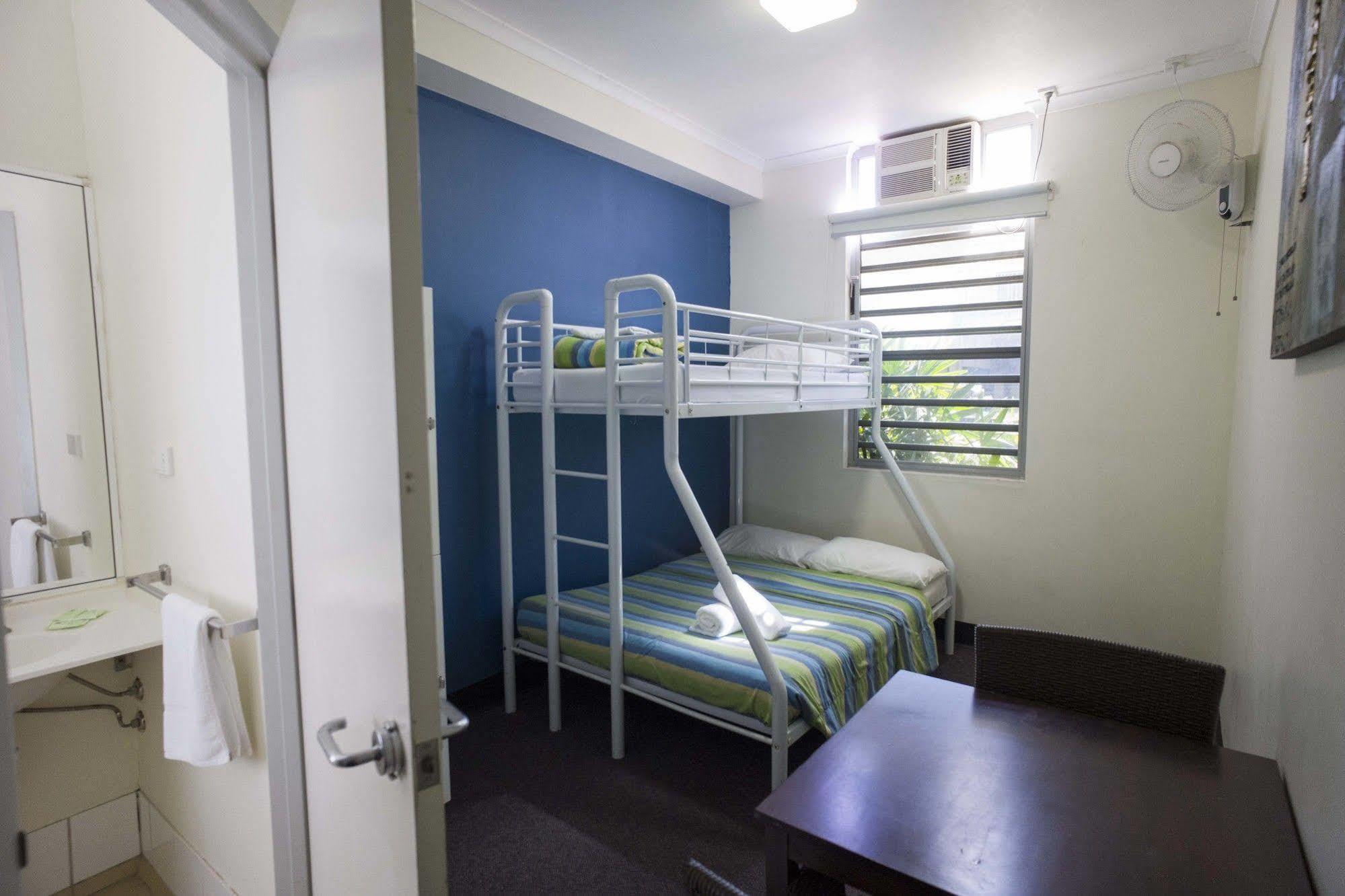 Melaleuca On Mitchell - Darwin Yha Hostel Bagian luar foto